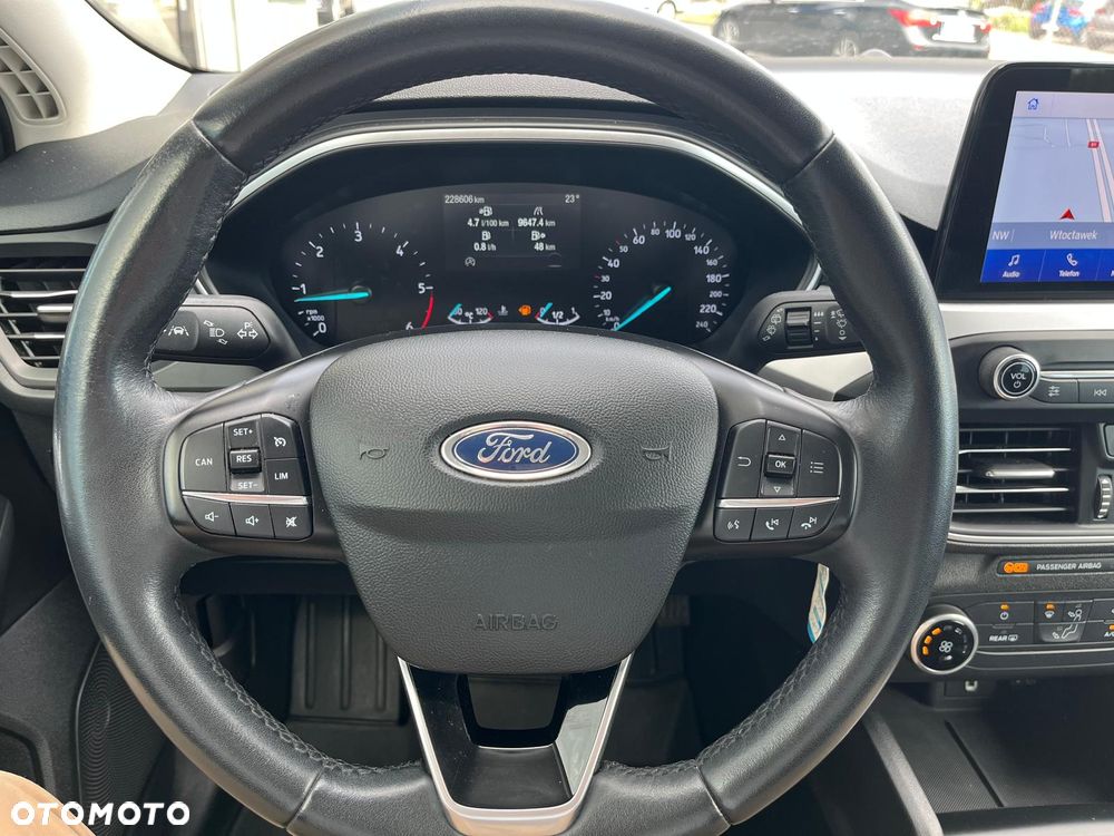 Ford Focus 1.5 TDCi Trend - 6