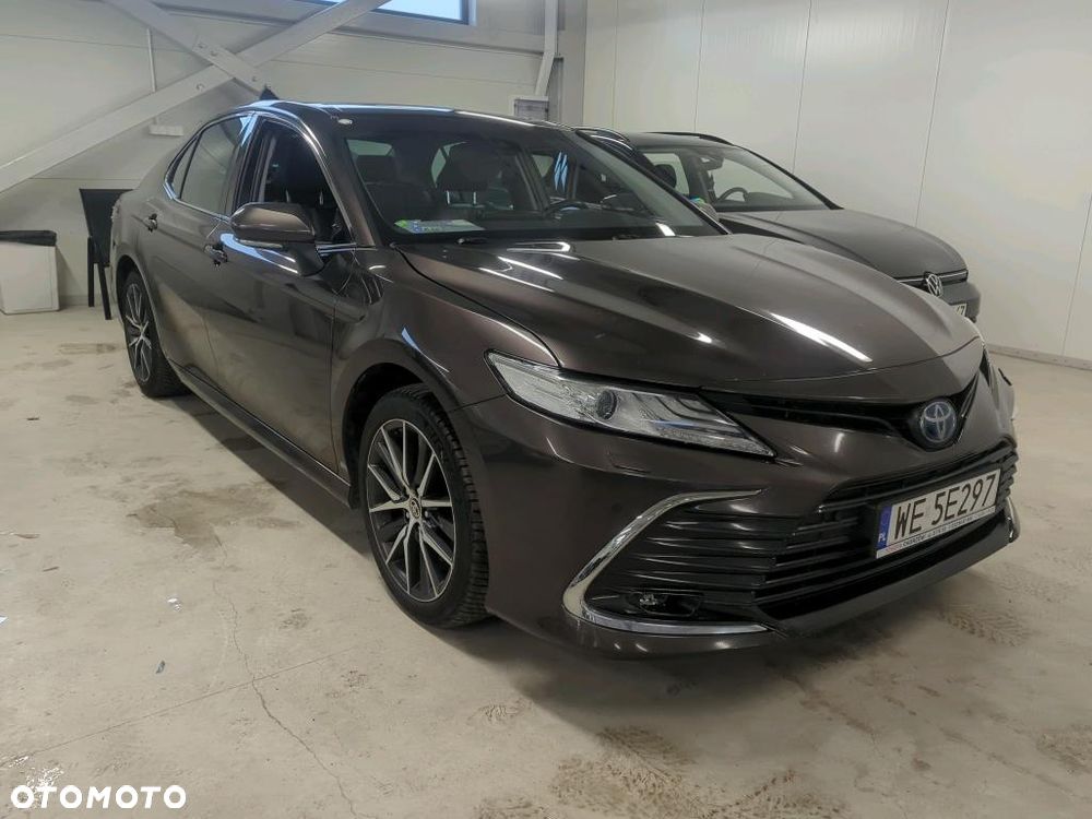 Toyota Camry 2.5 Hybrid Executive CVT - 1