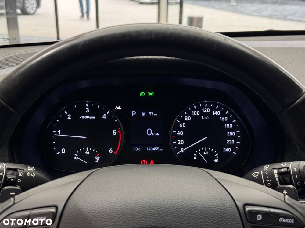 Hyundai i30 1.6 D Comfort DCT - 16