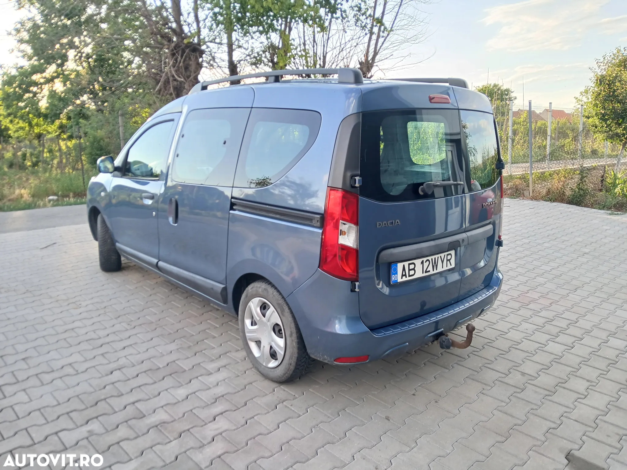 Dacia Dokker 1.2 TCe 115 CP Laureate - 4