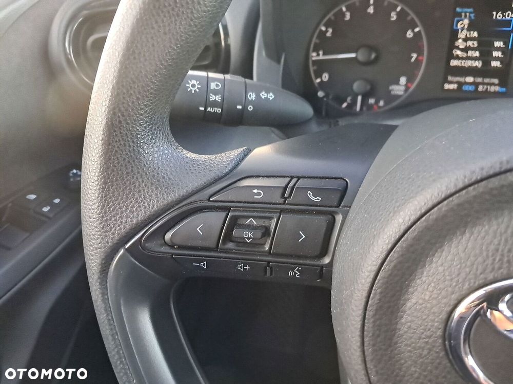 Toyota Yaris - 23