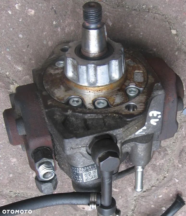 pompa wtryskowa paliwa ASTRA MERIVA 1.7 CDTI DENSO 8-97376269-1 OPEL - 3
