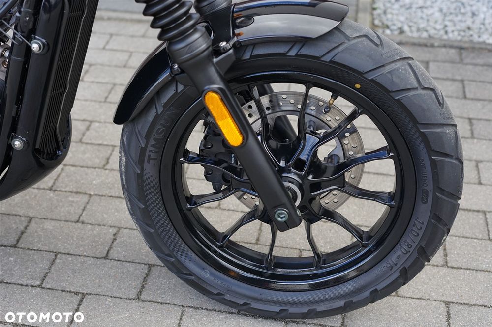 Hyosung GV - 15