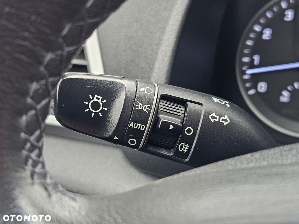 Hyundai Tucson 1.6 GDI BlueDrive Style 2WD - 34