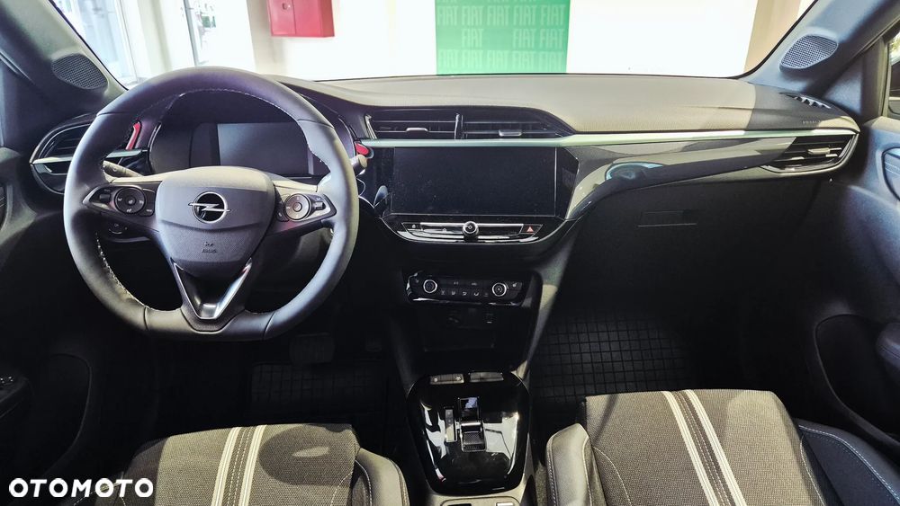 Opel Corsa 1.2 T mHEV Yes 2025 eDCT - 11