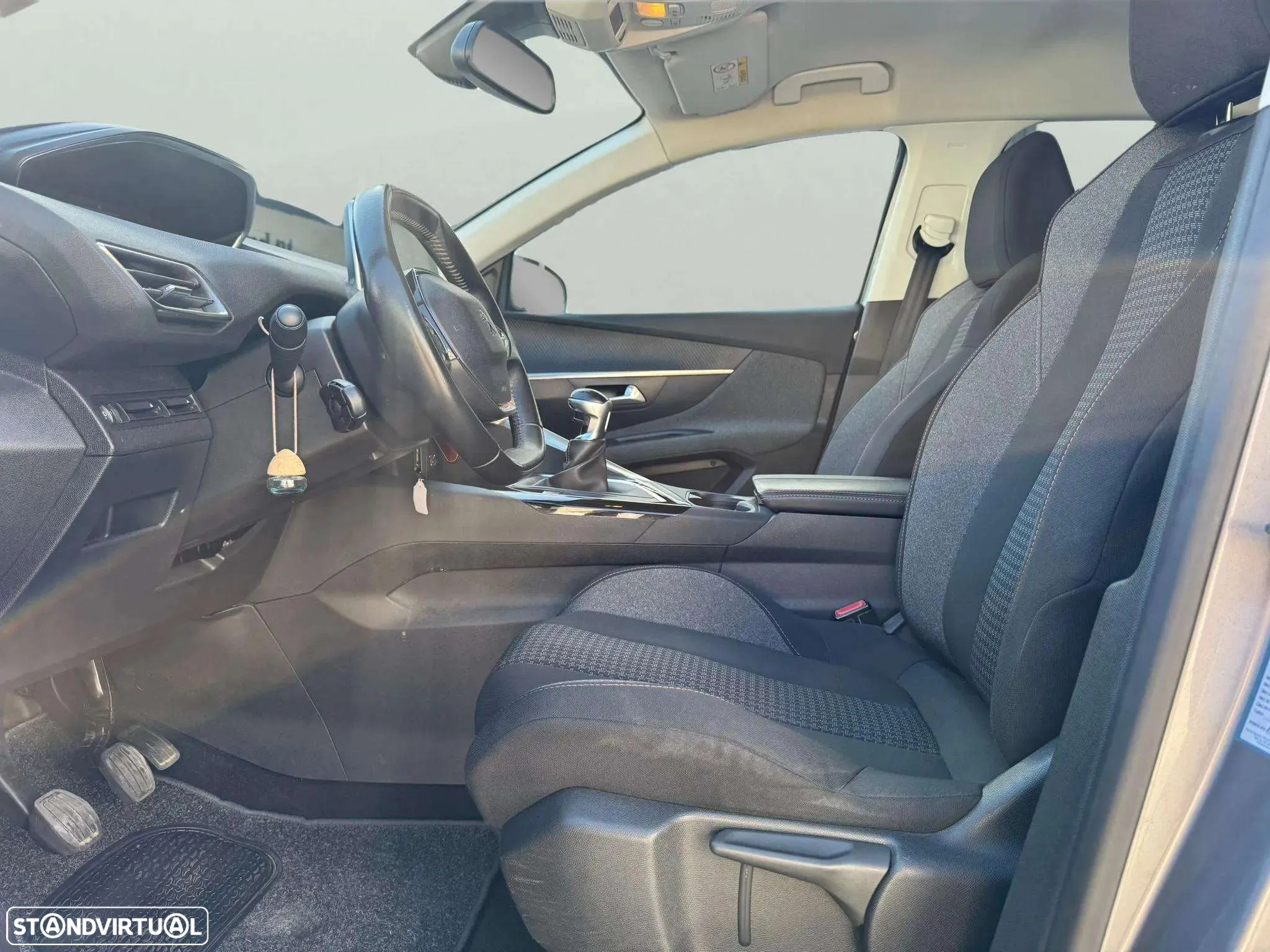 Peugeot 3008 1.5 BlueHDi Allure - 9