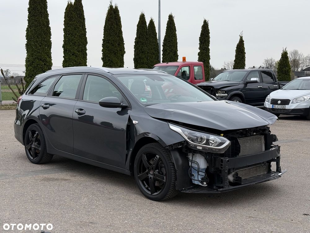 Kia Ceed 1.0 T-GDI 100 OPF Vision - 1