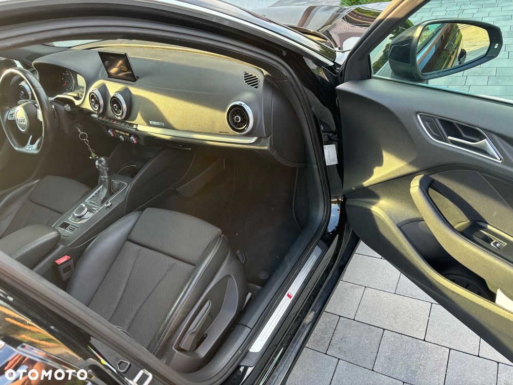 Audi A3 Sportback 2.0 TDI S tronic - 6