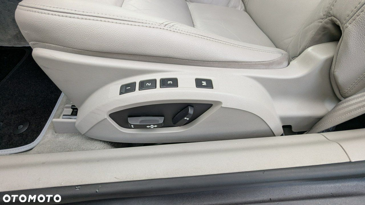 Volvo C70 - 34