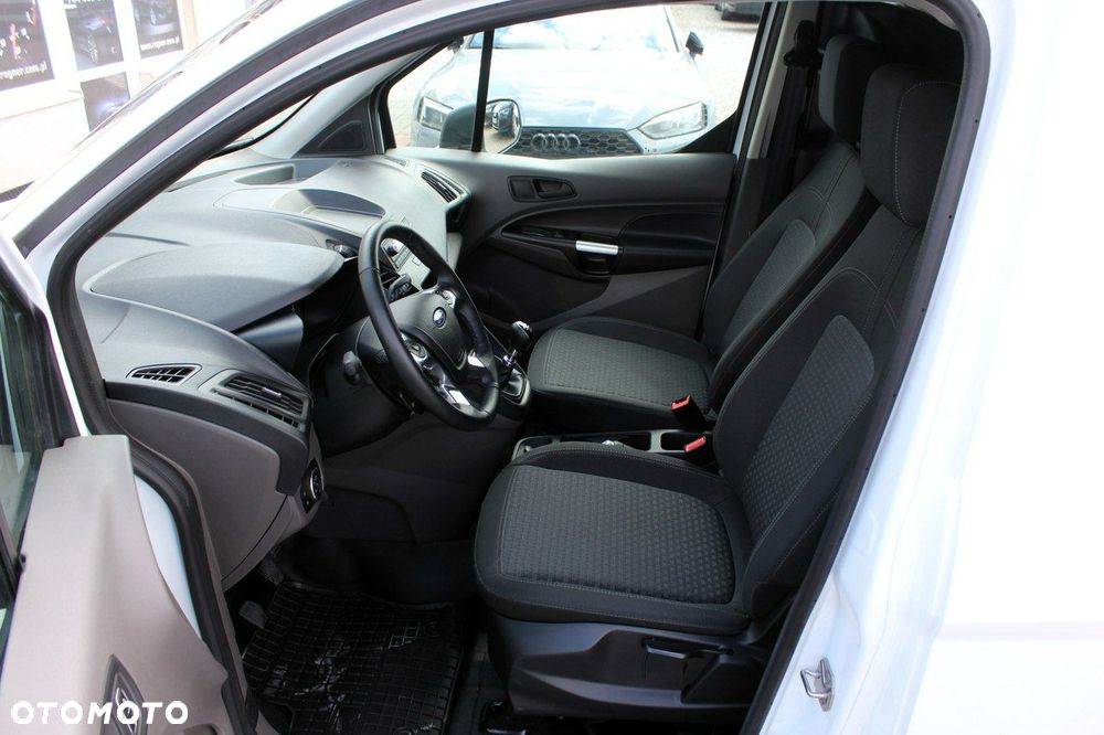 Ford Transit Connect - 10