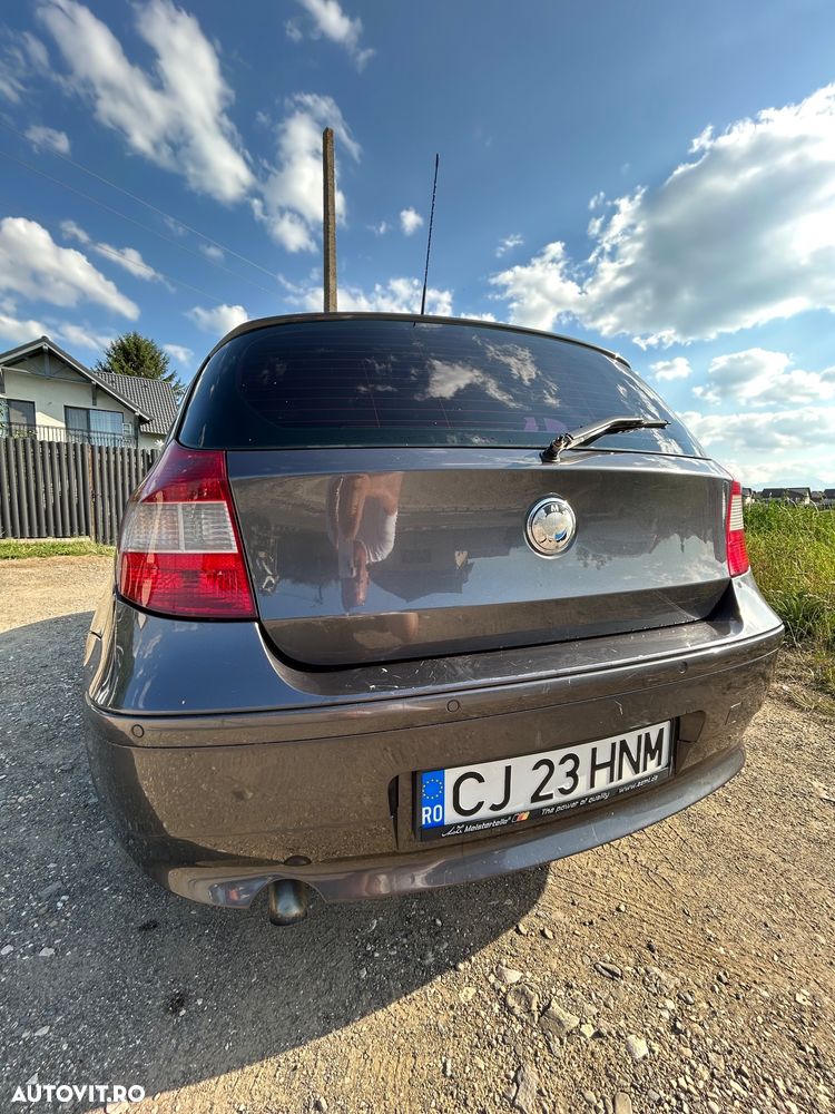 BMW Seria 1 - 10