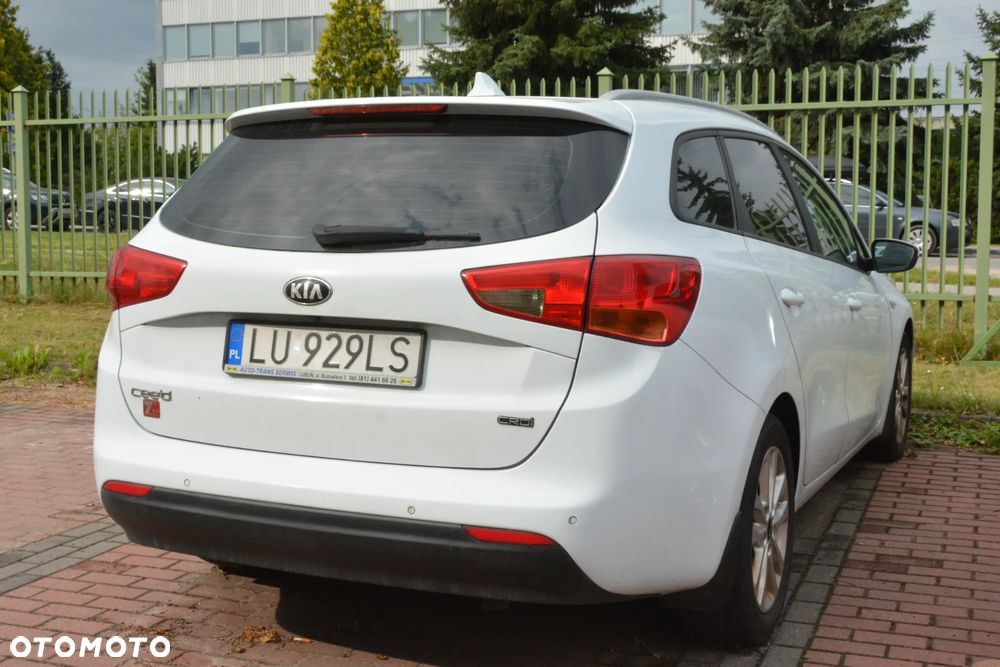 Kia Ceed 1.6 CRDi M - 3