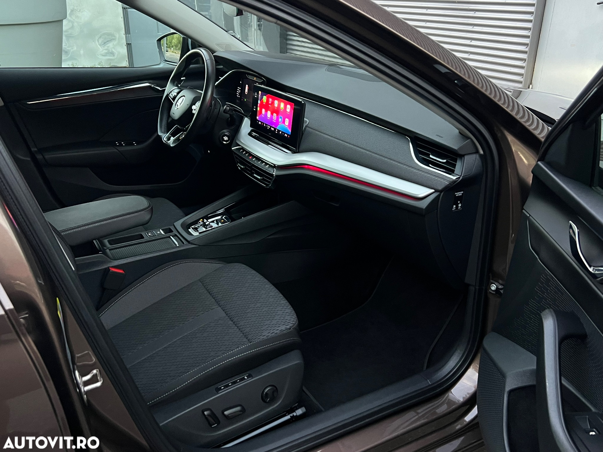 Skoda Octavia 2.0 TDI DSG Style - 6