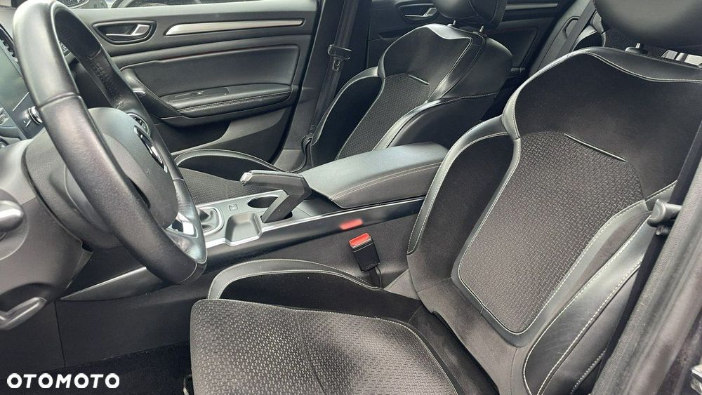 Renault Megane 1.5 dCi Business - 9