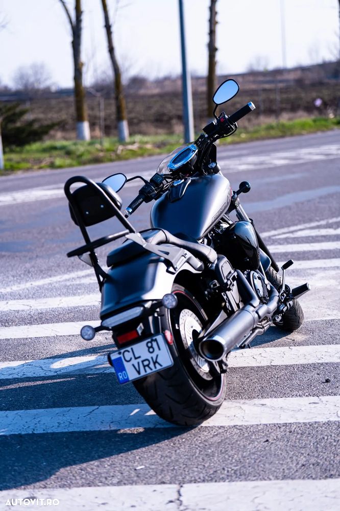 Yamaha XVS 1300 V-Star - 3