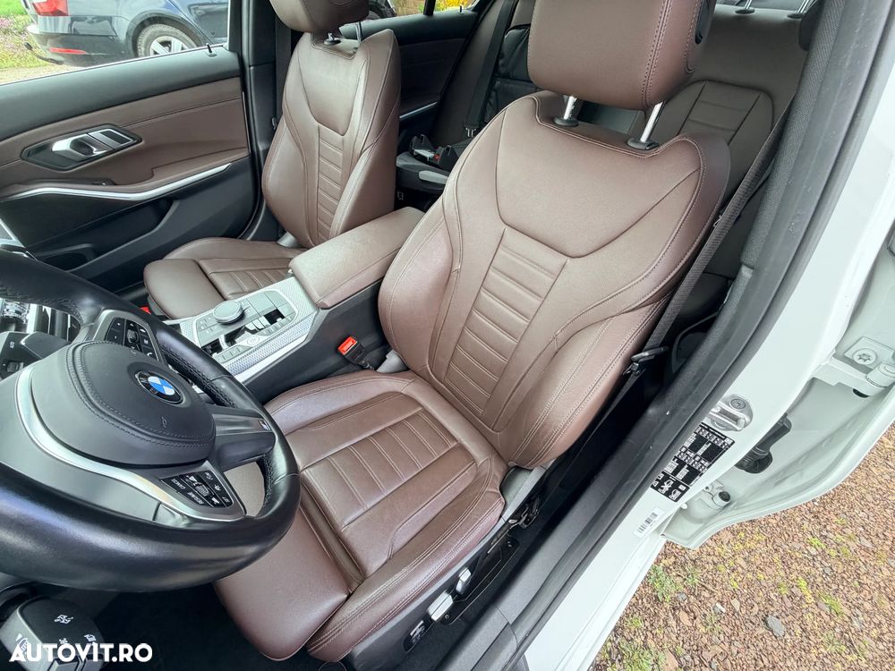 BMW Seria 3 330i xDrive Aut. - 8