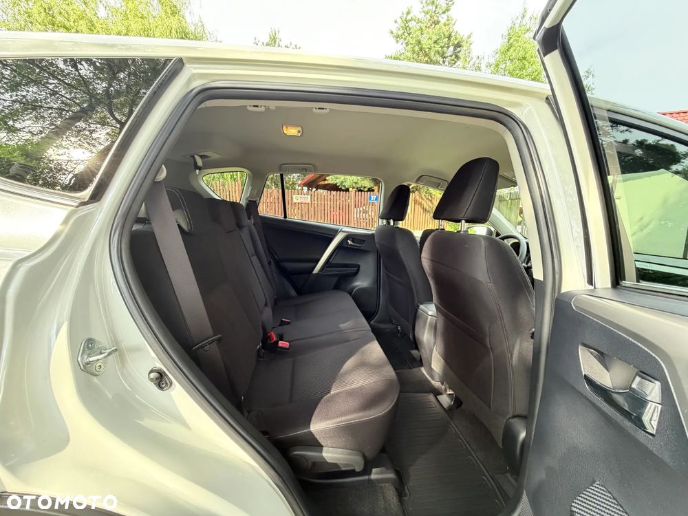 Toyota RAV4 2.0 Premium EU6 - 31