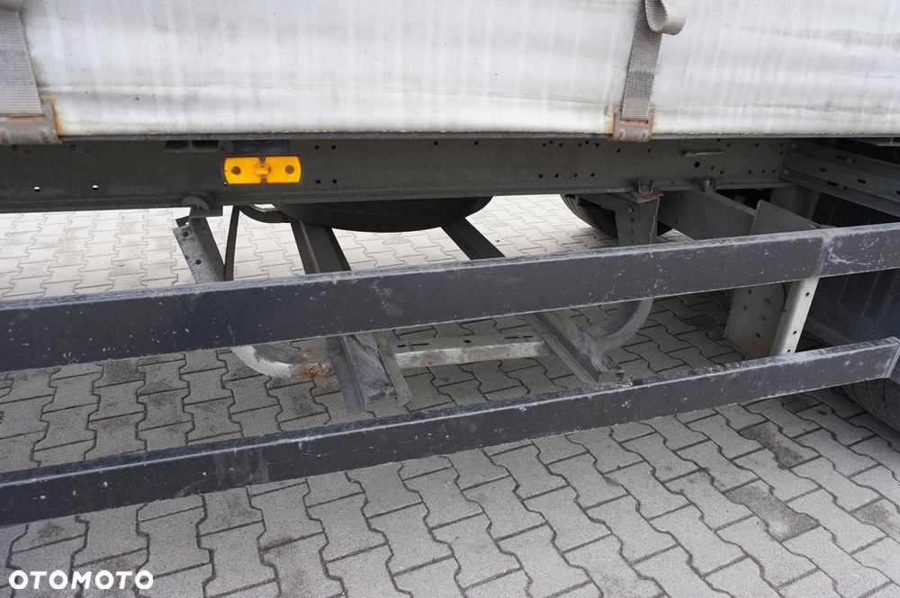 Schmitz Cargobull VARIOS 385/55 R 22,5 OŚ PODNOSZONA * 2017 * - 16
