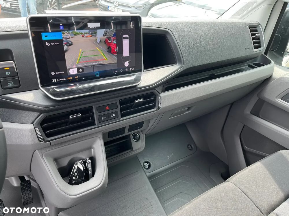 Volkswagen Crafter - 13