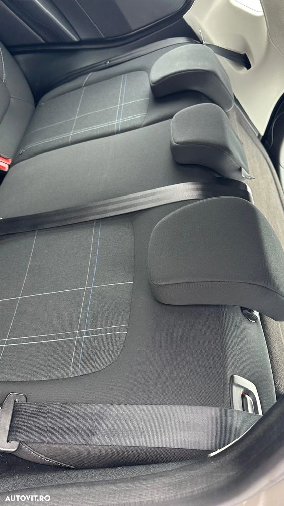 Ford Fiesta 1.1 COOL&CONNECT - 9