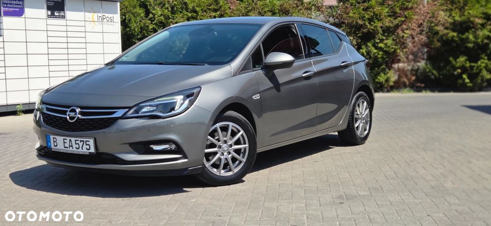 Opel Astra 1.4 Turbo Innovation - 22