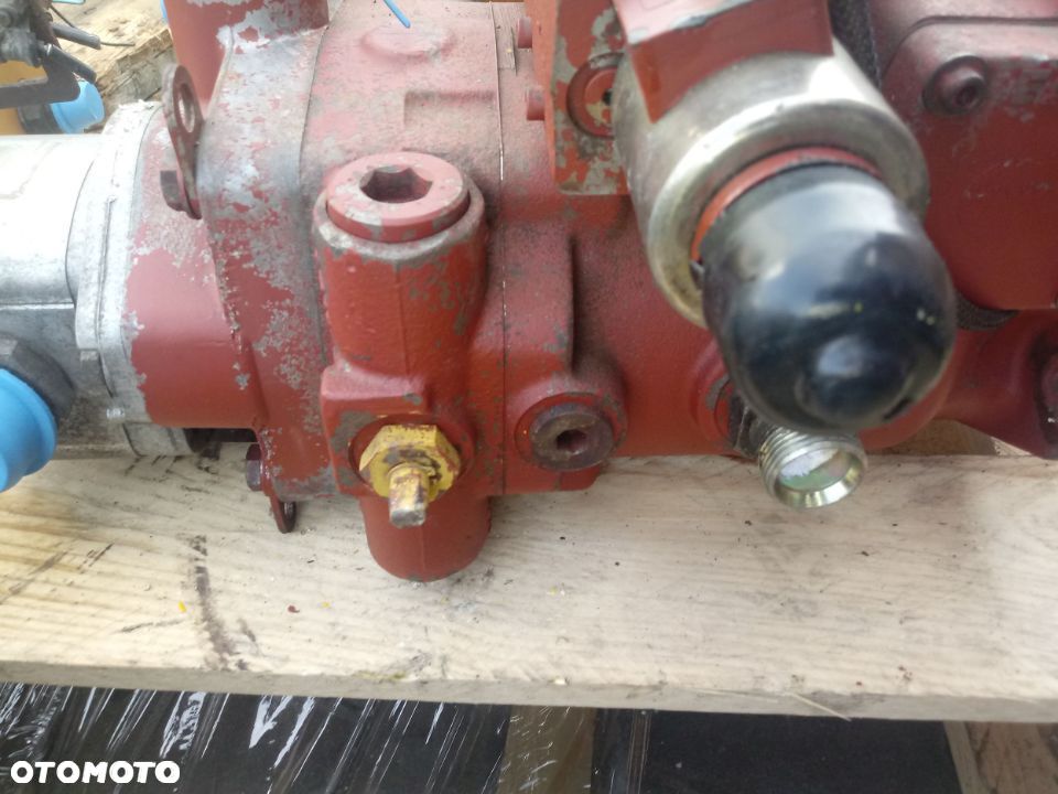 Pompa hydrauliczna tłoczkowa Savery 19348,01 - 5