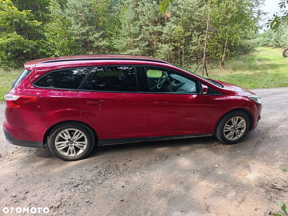 Ford Focus 1.6 Trend - 4