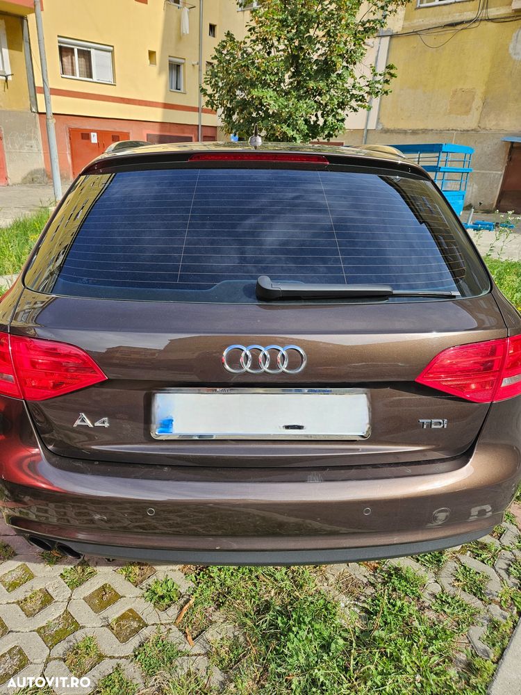 Audi A4 Limuzina - 3