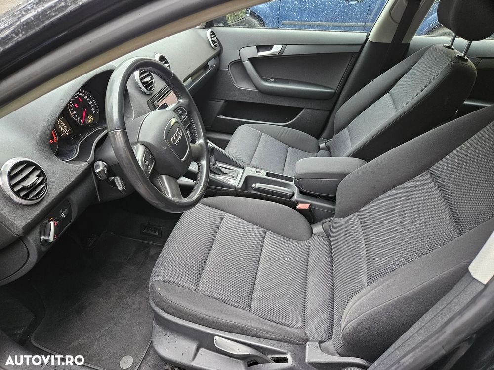 Audi A3 1.2 TFSI Sportback S tronic Attraction - 11