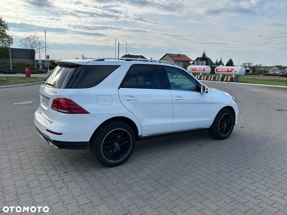 Mercedes-Benz GLE - 5