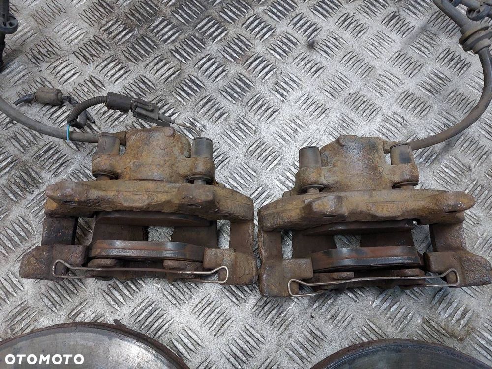 TARCZE HAMULCOWE PRZÓD + KLOCKI + ZACISKI LANCIA LYBRA I 1.9 JTD - 3