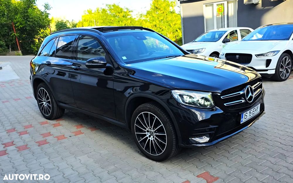 Mercedes-Benz GLC - 1
