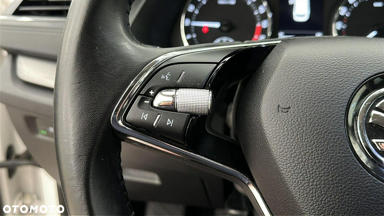 Skoda Octavia - 23