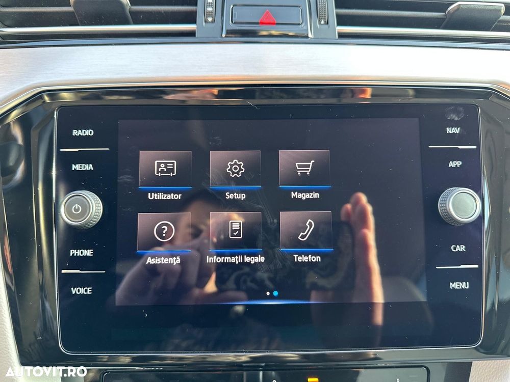 Volkswagen Passat 2.0 TSI OPF DSG 4Motion Elegance - 28