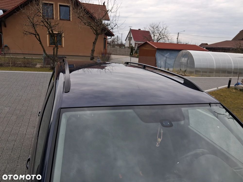 Volkswagen Touran 1.6 TDI DPF Comfortline DSG - 15