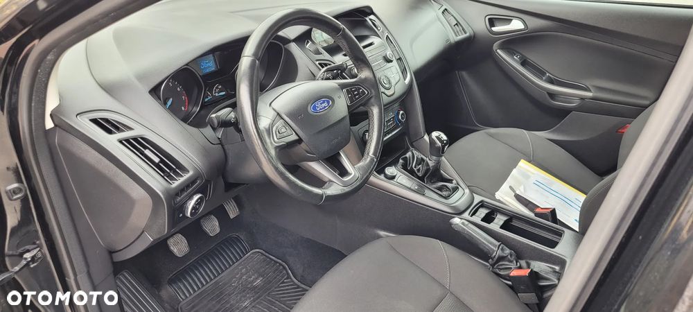 Ford Focus - 14