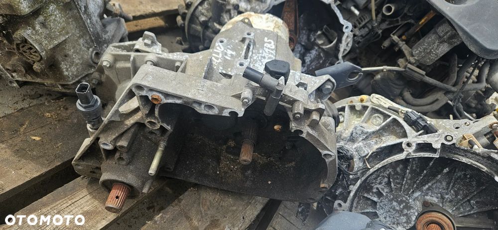 Skrzynia biegów Renault Clio II 1,4 5-bieg manual JB1185 - 3