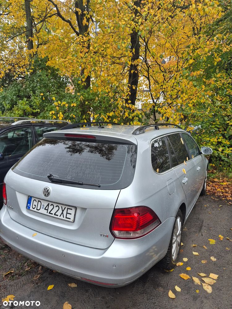 Volkswagen Golf - 5