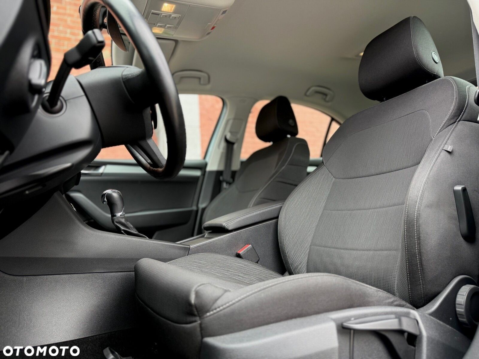 Skoda Superb 1.5 TSI ACT Ambition DSG - 9