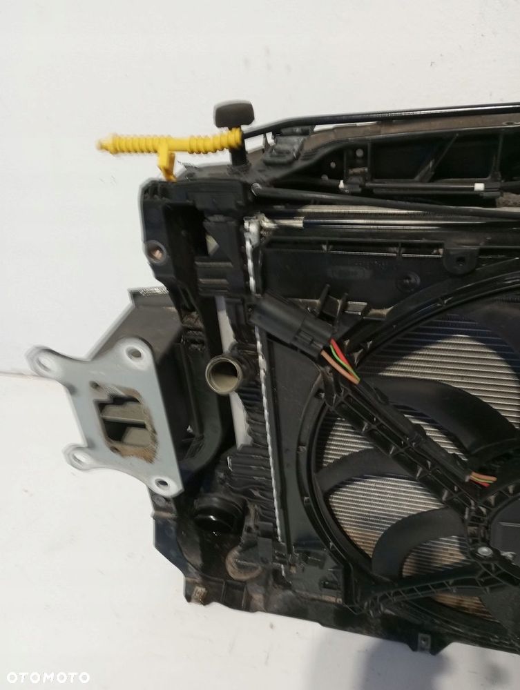 PAS PRZEDNI CHŁODNICE FORD FOCUS MK4 1,0 i - 6