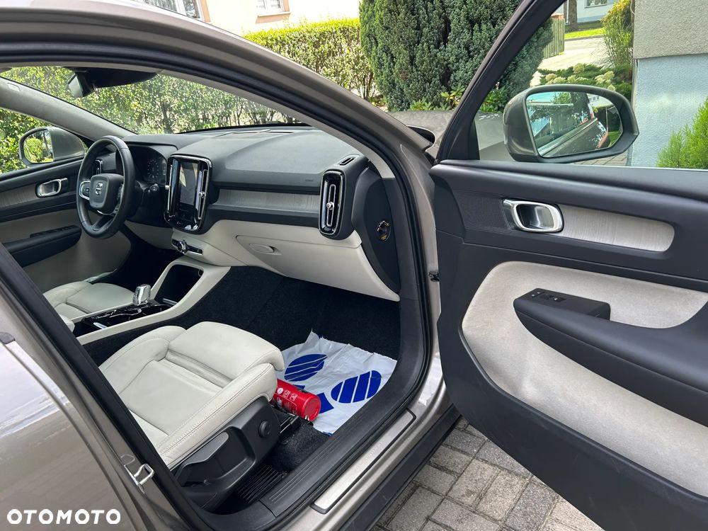 Volvo XC 40 T3 Inscription - 17