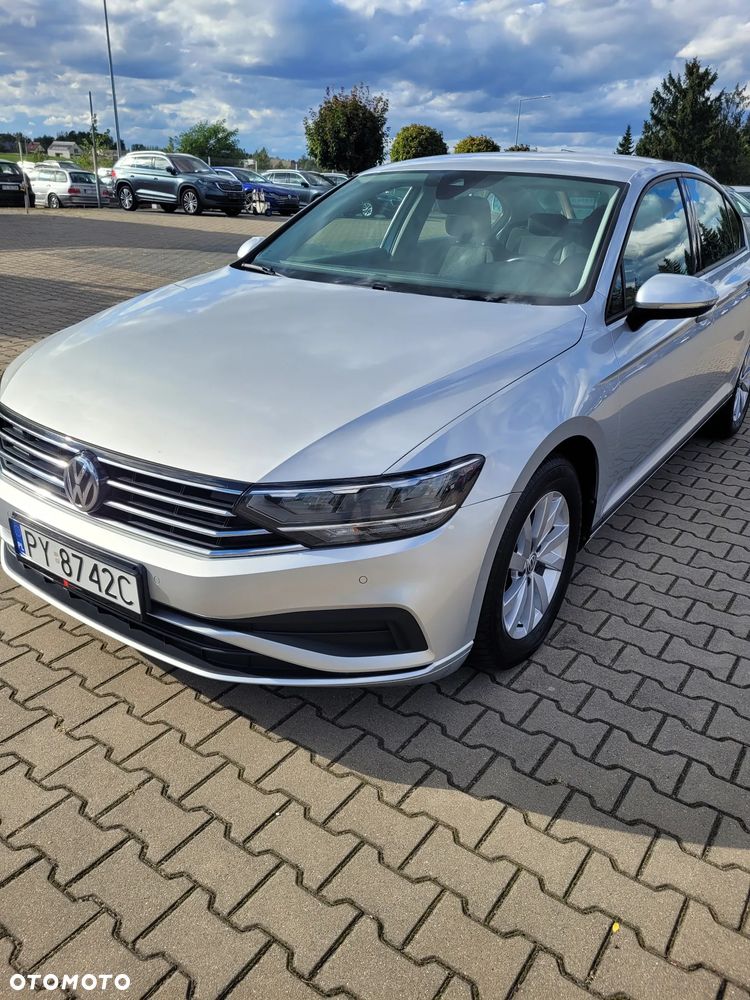 Volkswagen Passat 1.5 TSI EVO Business - 1