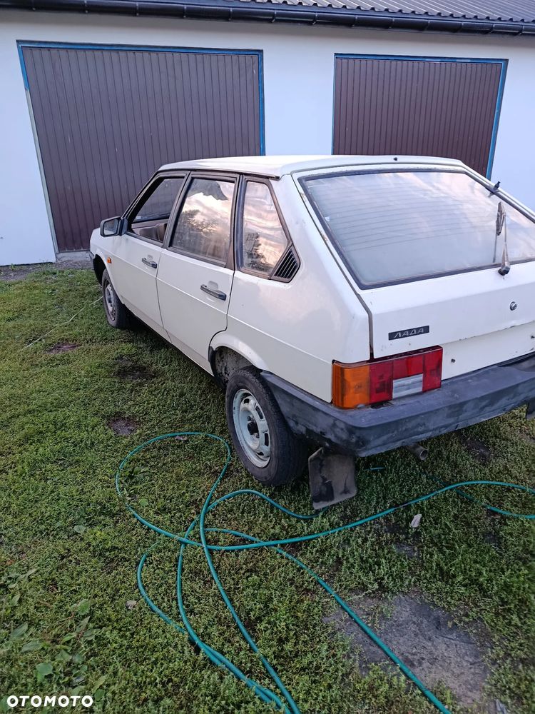 Lada 2109 - 2