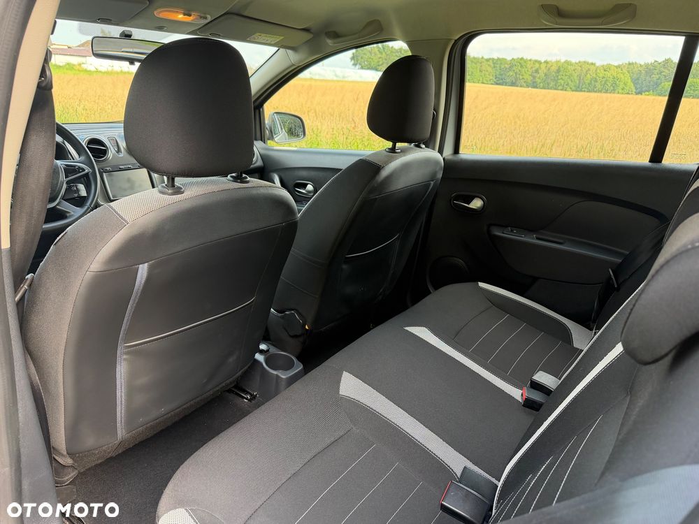 Dacia Sandero 1.5 dCi Laureate S&S - 11