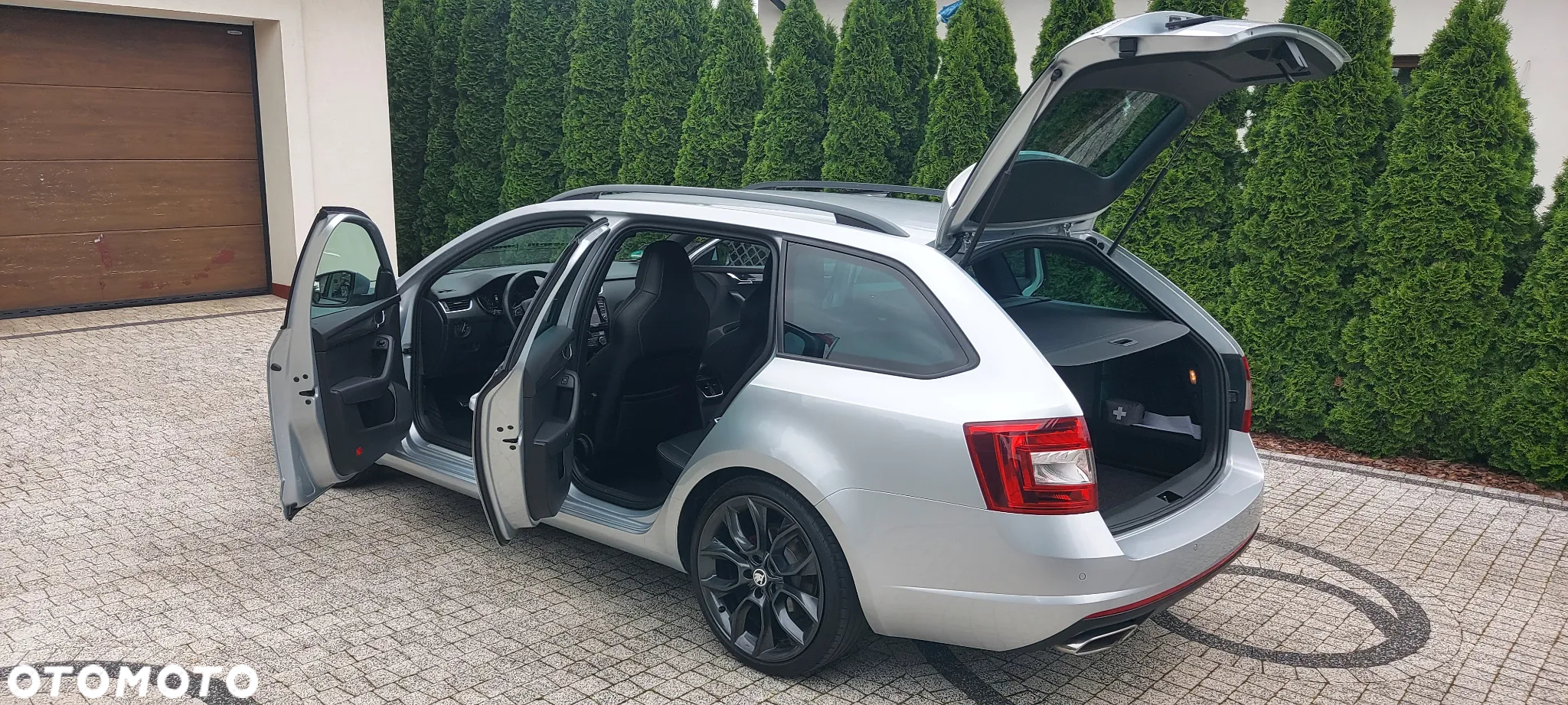 Skoda Octavia 2.0 TDI RS - 13