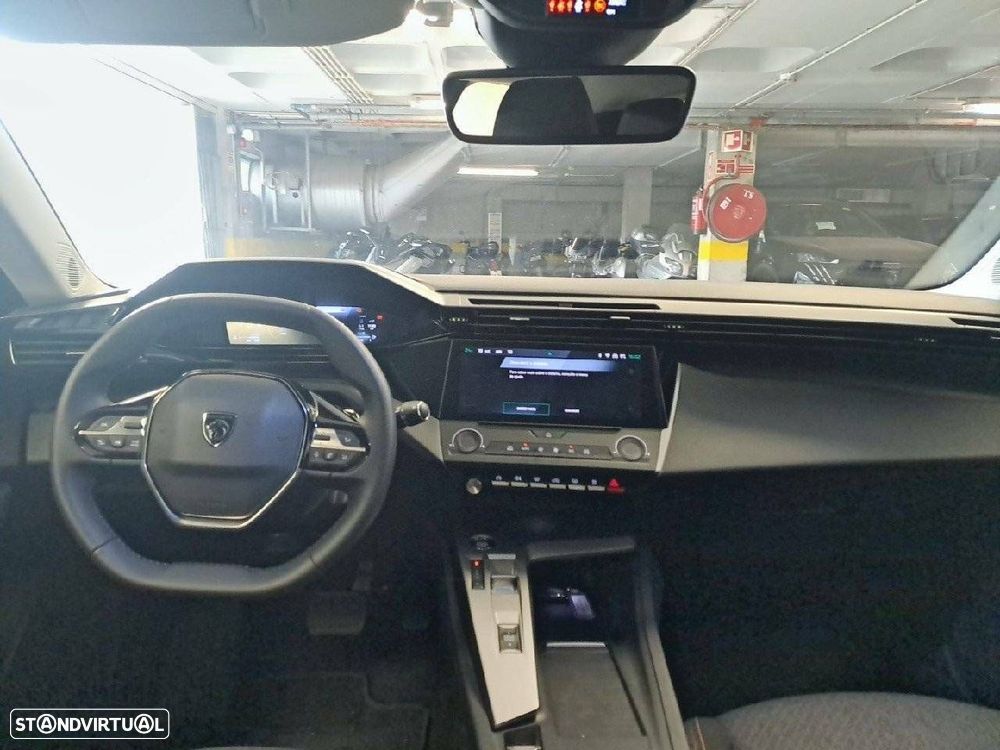 Peugeot 308 1.2 Hybrid Style e-DCS6 - 8