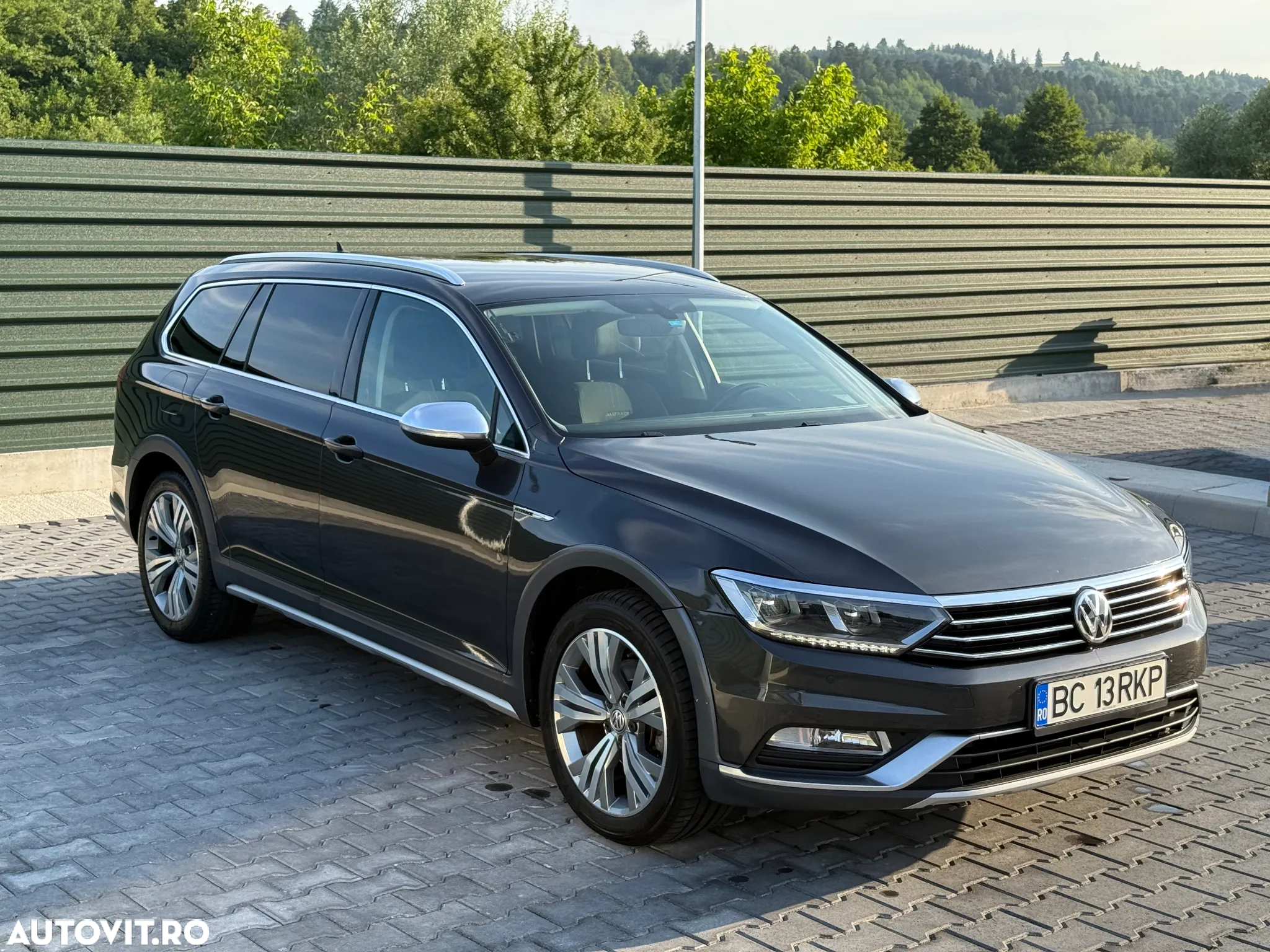 Volkswagen Passat Alltrack 2.0 TDI DSG 4Motion - 8