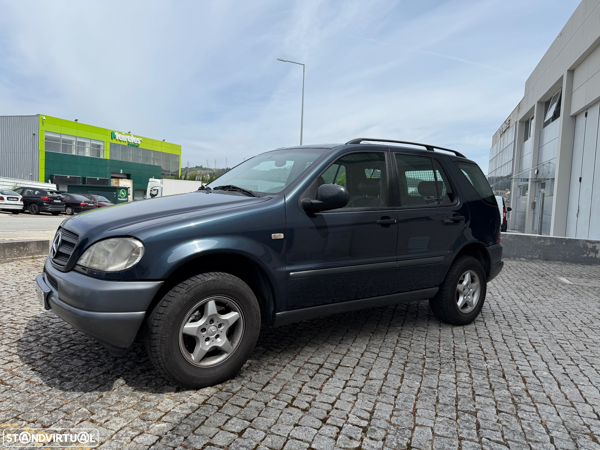 Mercedes-Benz ML 230 Standard - 3