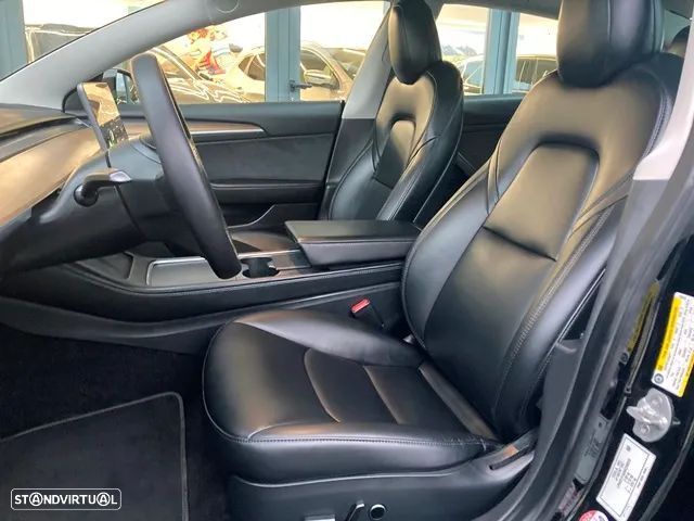 Tesla Model 3 RWD - 26