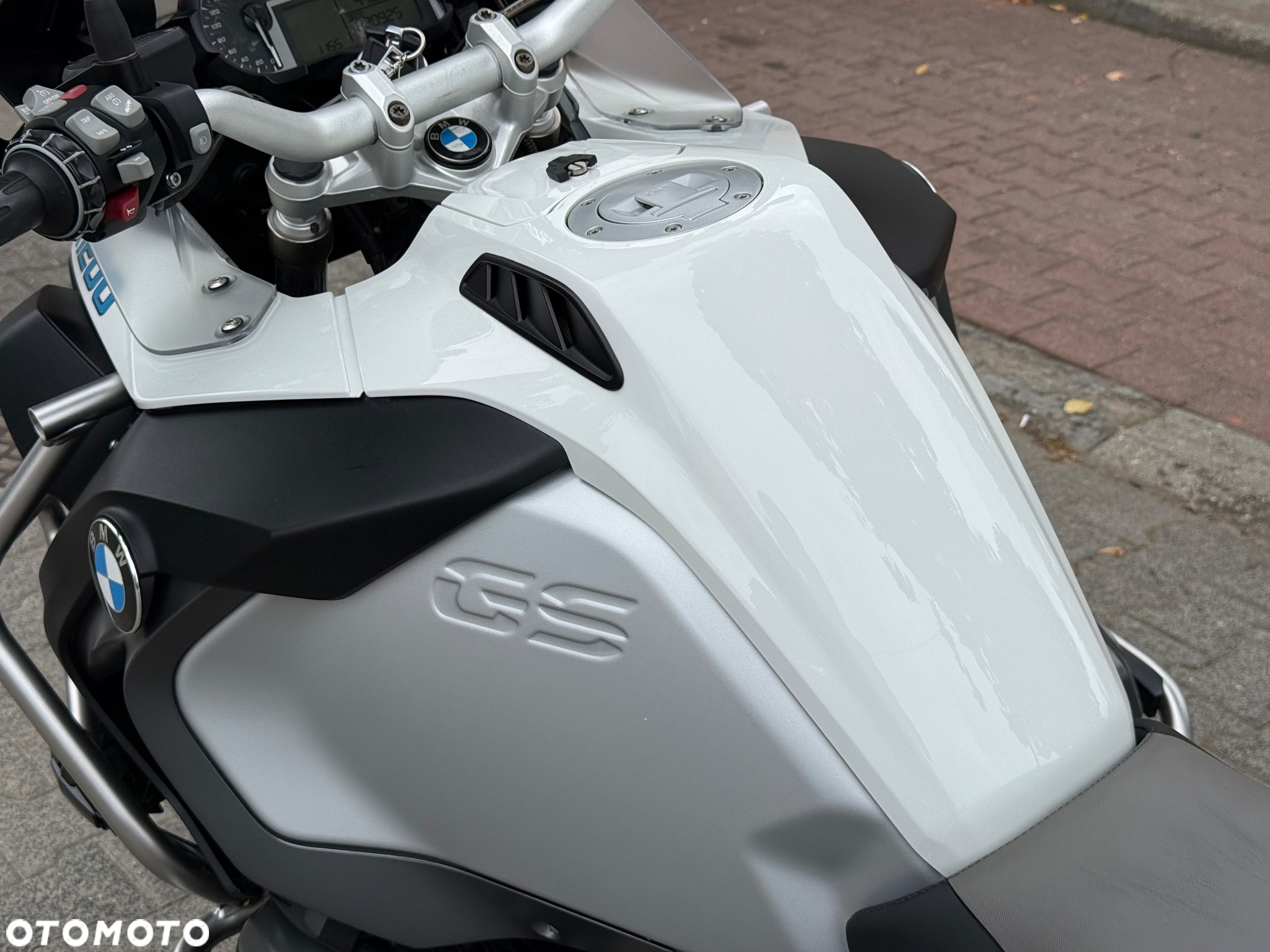 BMW R - 15